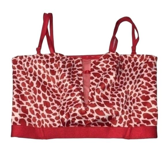 NWT VICTORIA'S SECRET VERY SEXY UNLINED RED LIPS BUSTIER SMALL - Picture 1 of 9